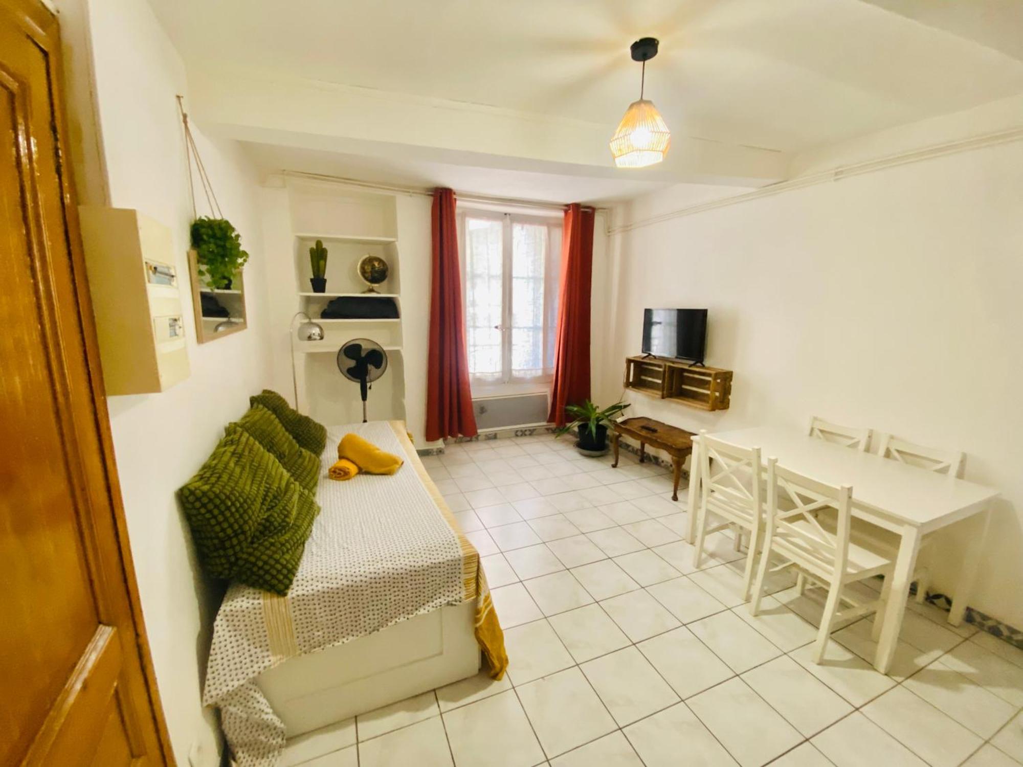 1-Centre-Ville Studio 25M2 Box A Bagages Gratuits Carcassonne Eksteriør bilde